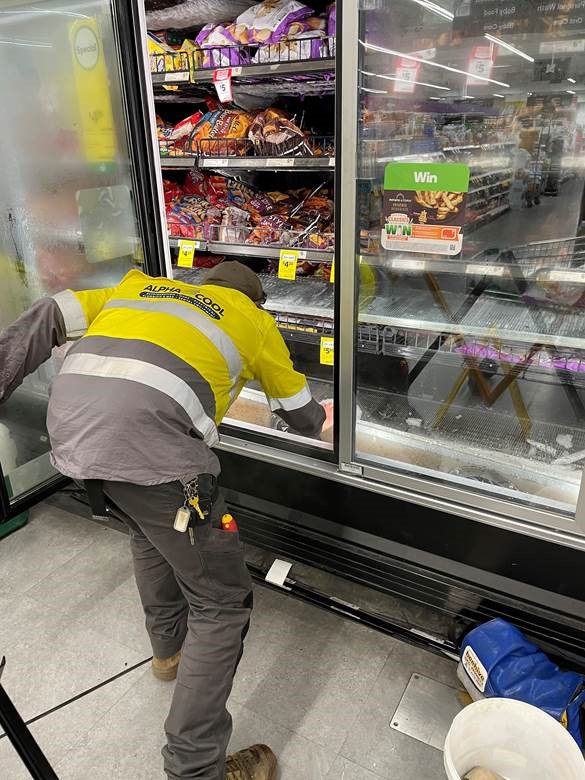 COMMERCIAL REFRIGERATION MAINTENANCE